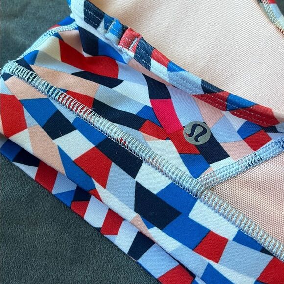 Lululemon • Flow Y Bra IV Capoeira Multi - Picture 6 of 7